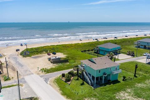 A home in Crystal Beach