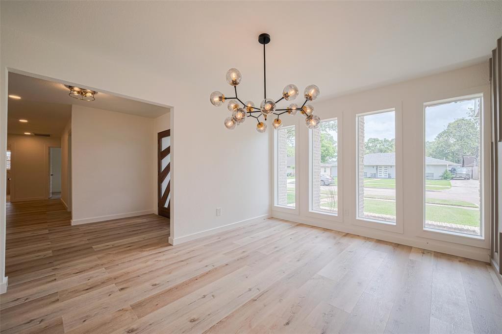 6038 Dumfries Drive, Houston, Texas image 10