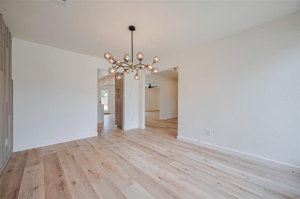 6038 Dumfries Drive, Houston, Texas image 9