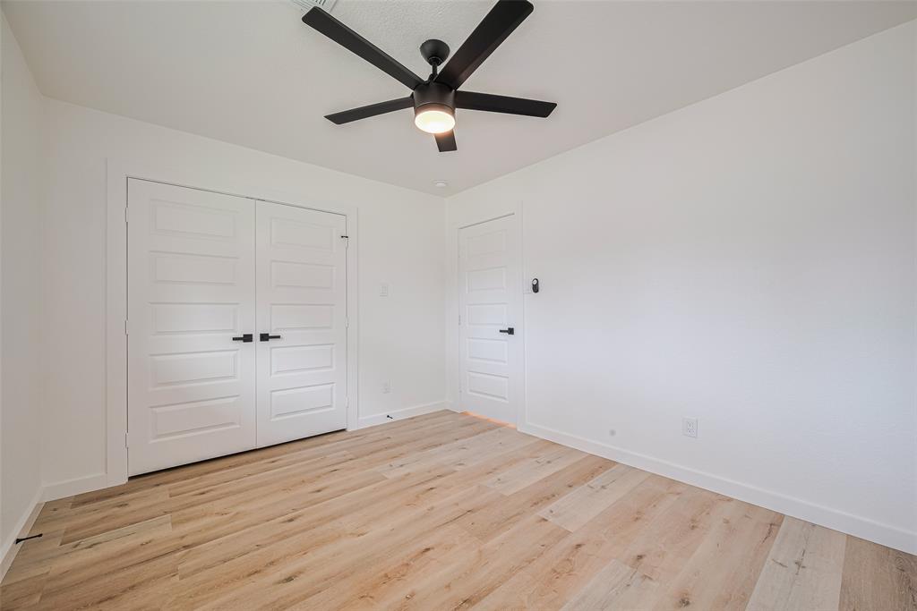 6038 Dumfries Drive, Houston, Texas image 44