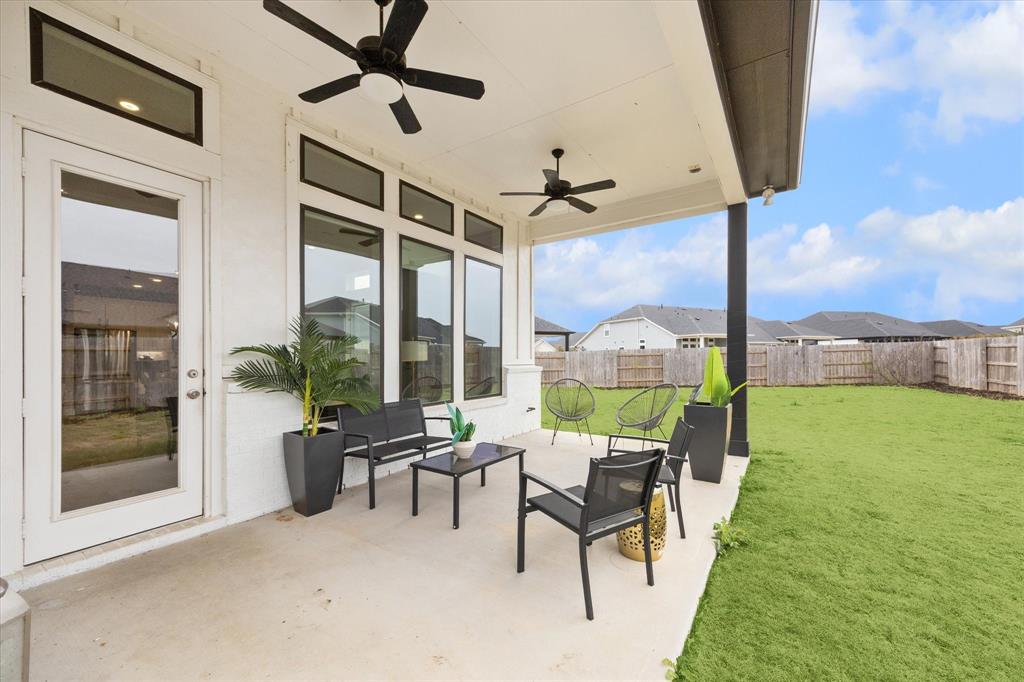 6311 Loquat Grove Court, Katy, Texas image 15