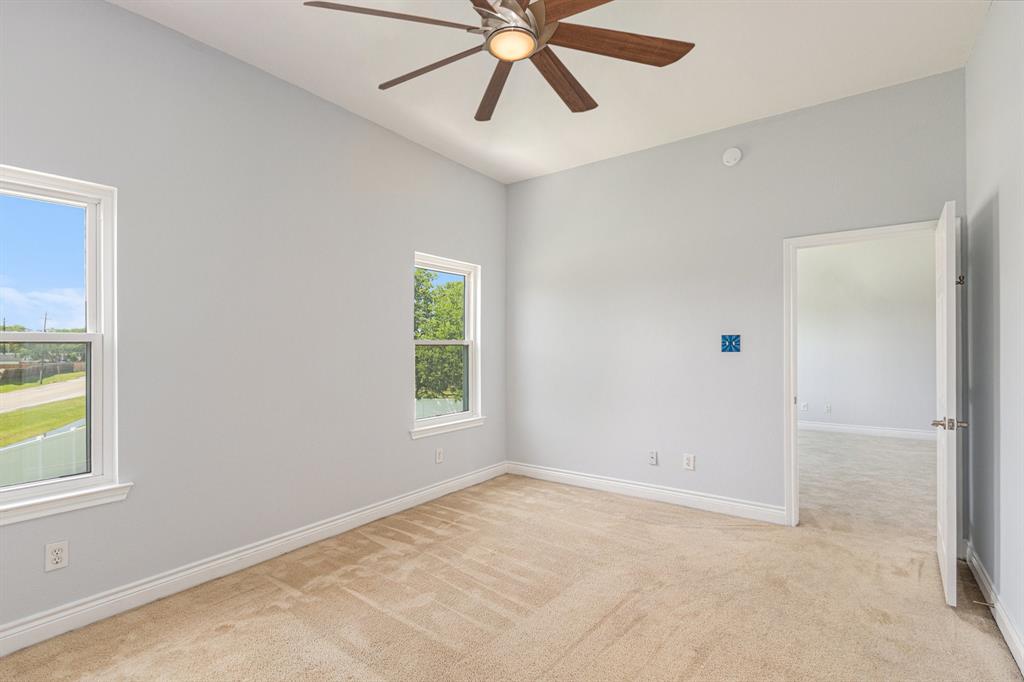 4213 Pine Mill Court, Pearland, Texas image 31