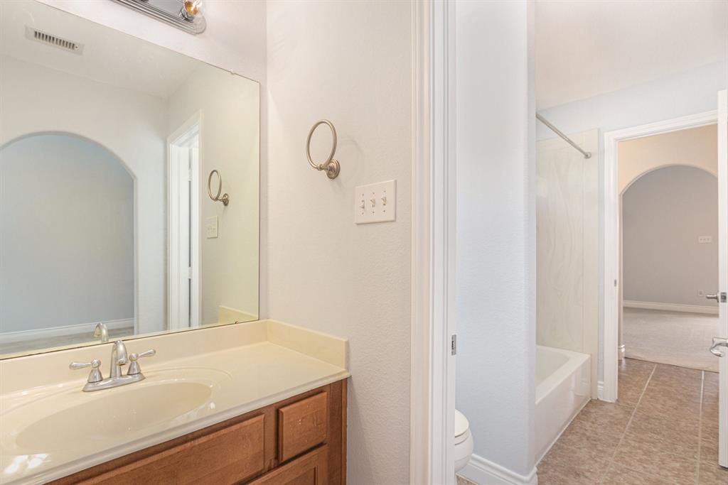 4213 Pine Mill Court, Pearland, Texas image 40