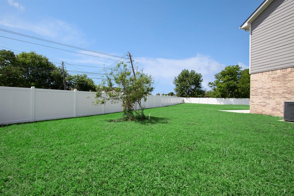 4213 Pine Mill Court, Pearland, Texas image 47