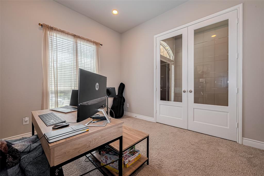 20010 Silver Mesia Circle, Cypress, Texas image 7