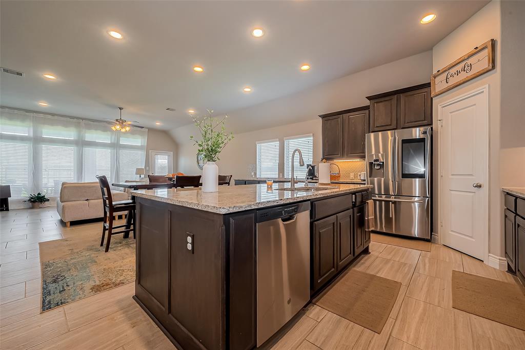 20010 Silver Mesia Circle, Cypress, Texas image 17