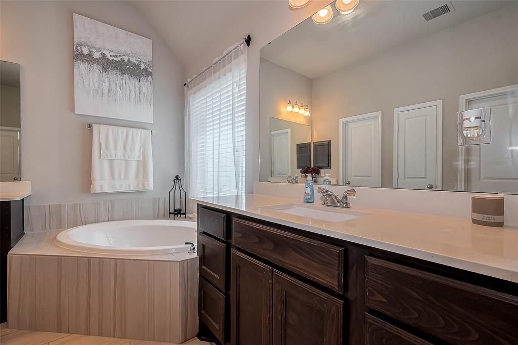 20010 Silver Mesia Circle, Cypress, Texas image 32