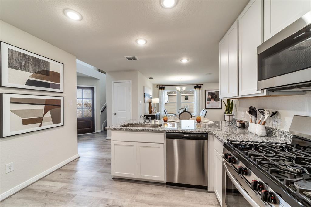1200 Haverford Lane, Dayton, Texas image 6