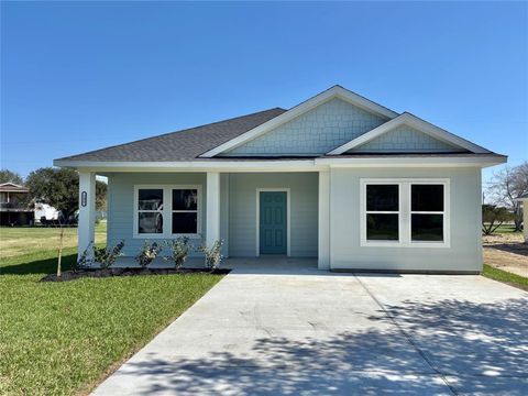 195 Bayview Palacios TX 77465
