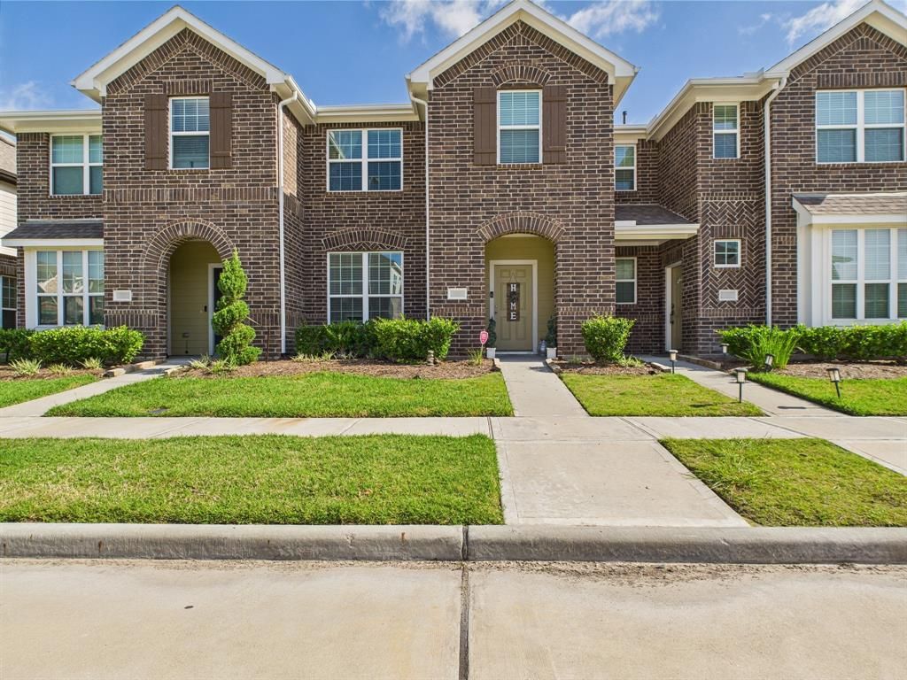 Photo of 12671 Taymouth Manor Drive #6, Humble, TX 77346 (MLS # 22930239)