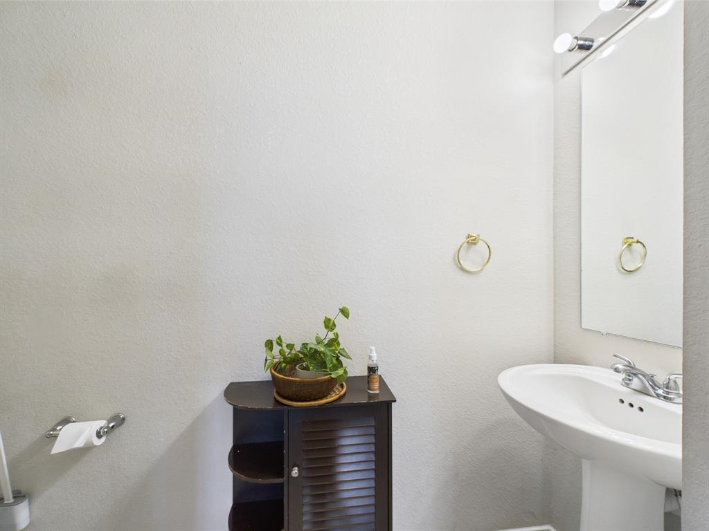 12671 Taymouth Manor Drive #6, Humble, Texas image 8