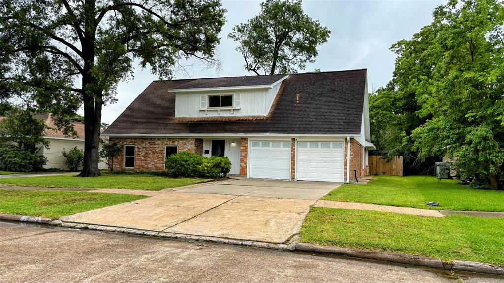 14406 Roundstone Lane, Houston, Texas image 1