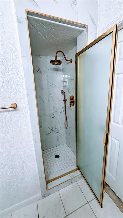 14406 Roundstone Lane, Houston, Texas image 20