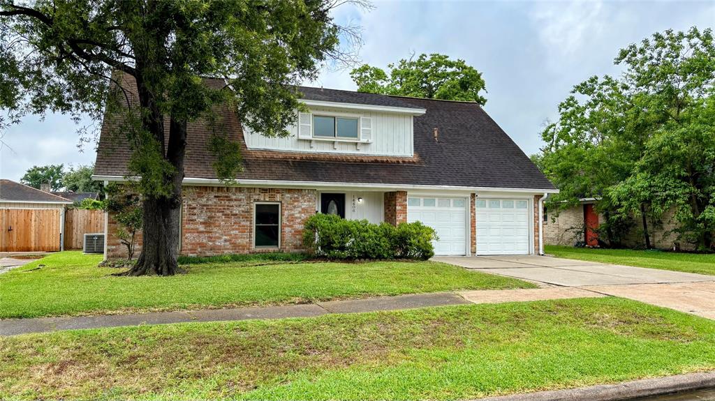 14406 Roundstone Lane, Houston, Texas image 2