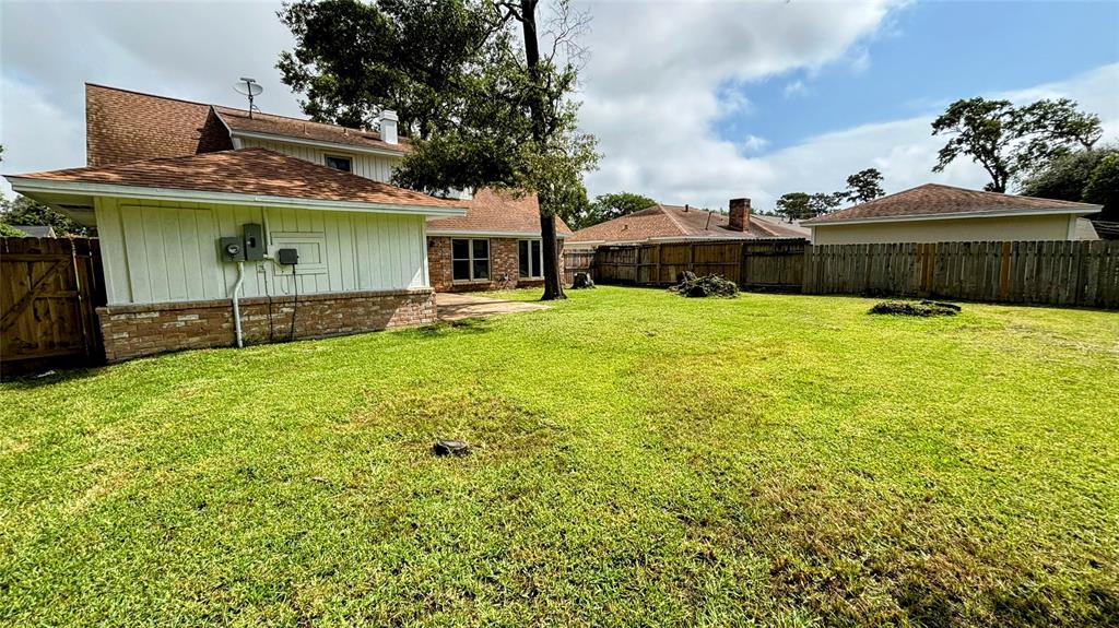 14406 Roundstone Lane, Houston, Texas image 40