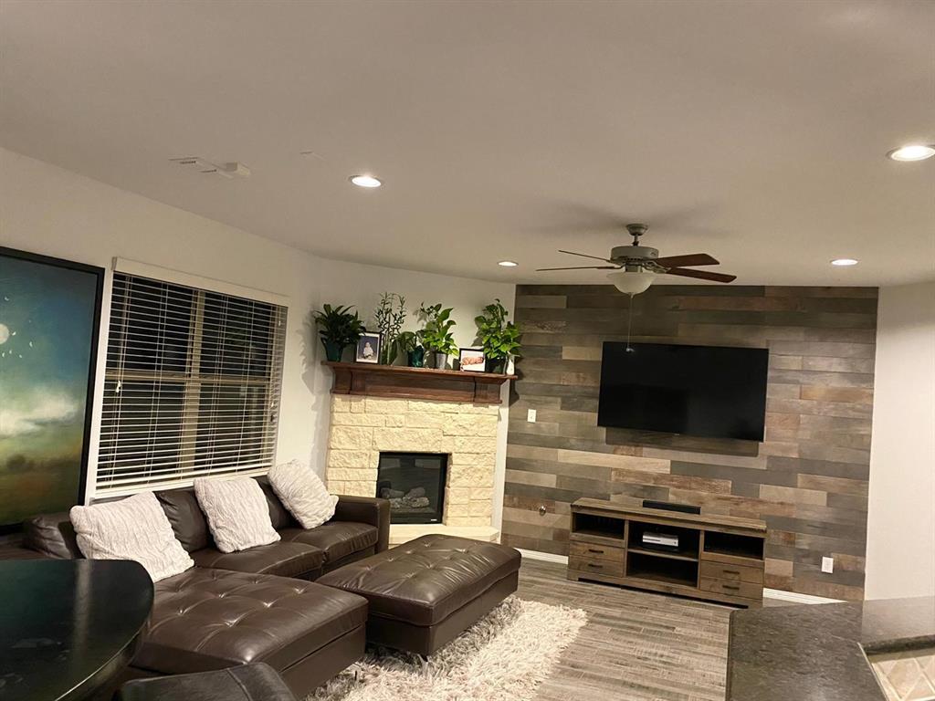 5446 Little Creek Court