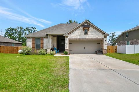 Single Family Residence in Conroe TX 6178 White Oak Leaf Loop.jpg