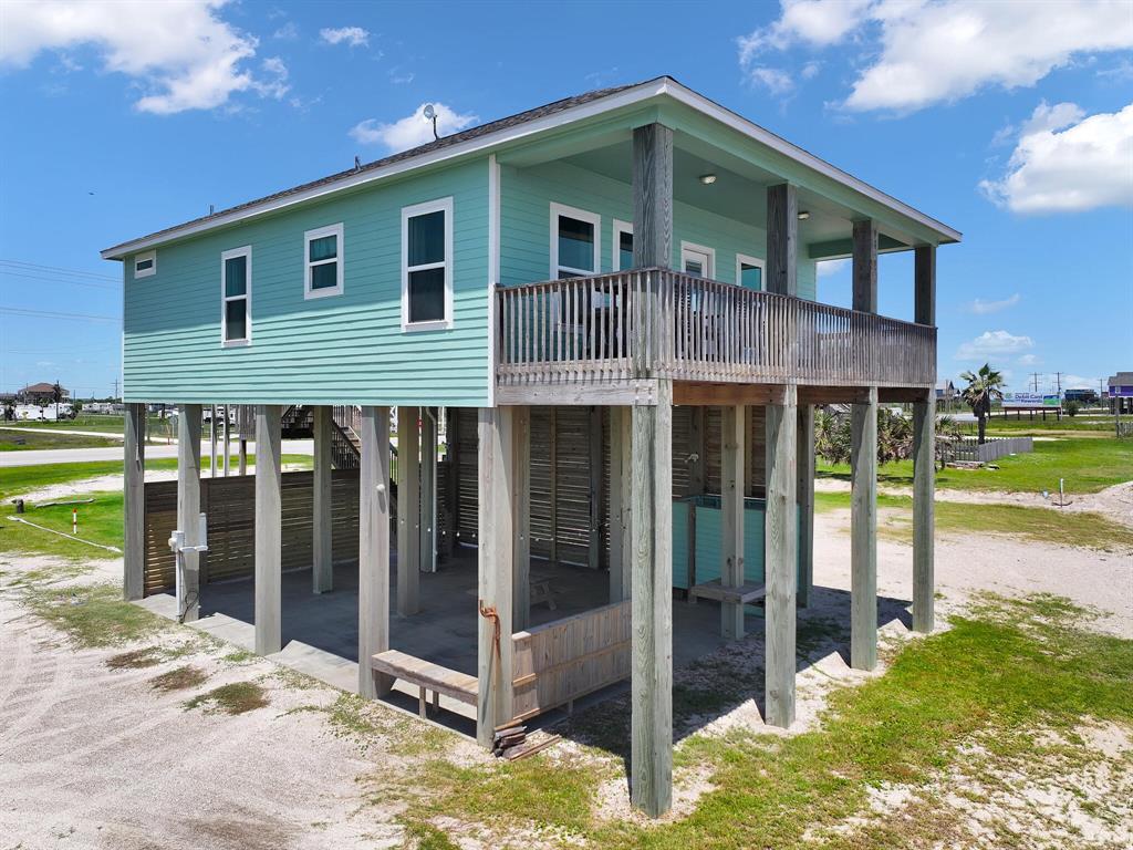 996 Alicia Drive, Gilchrist, Texas image 9