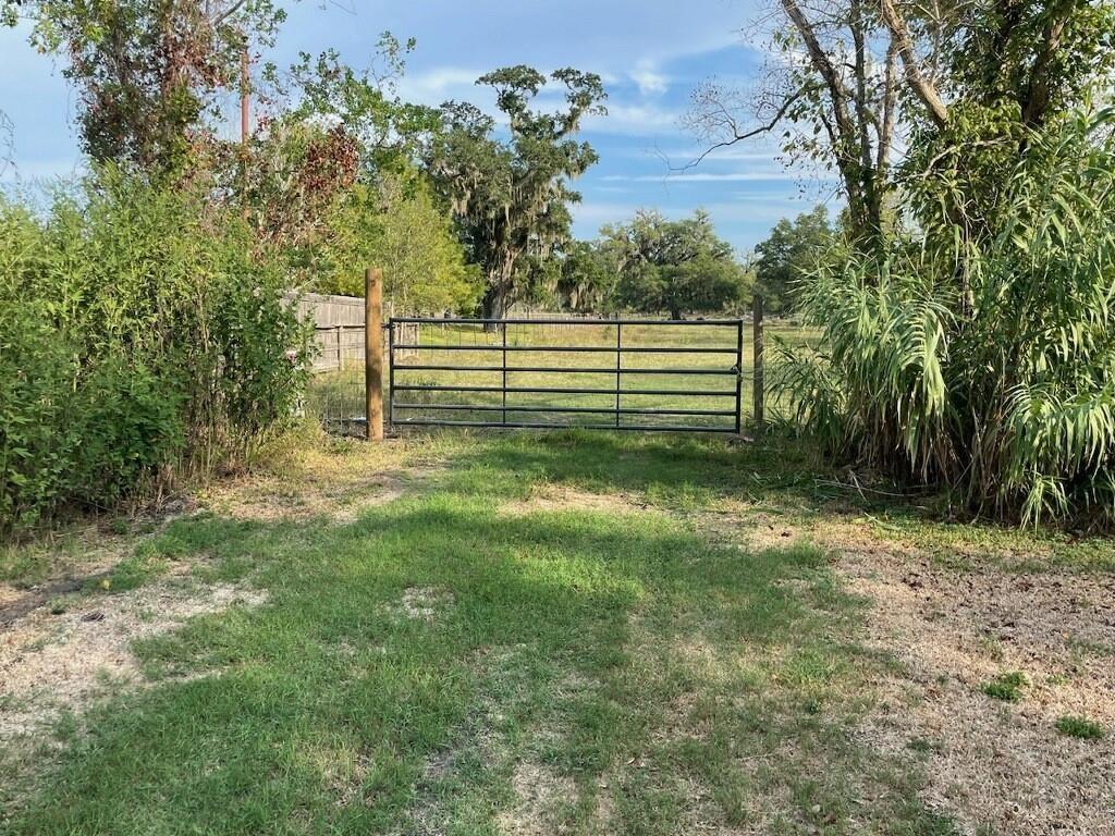 24283 County Road 332, Sweeny, Texas image 1