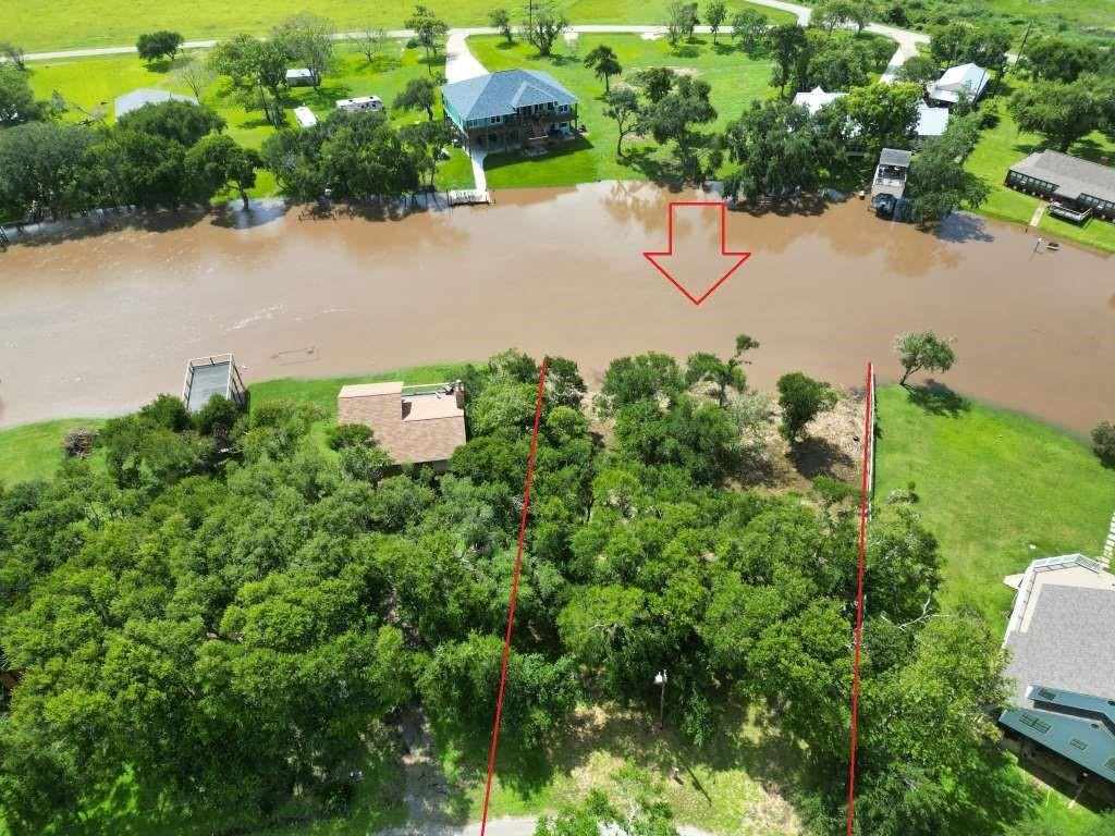 1163 Private Road 652