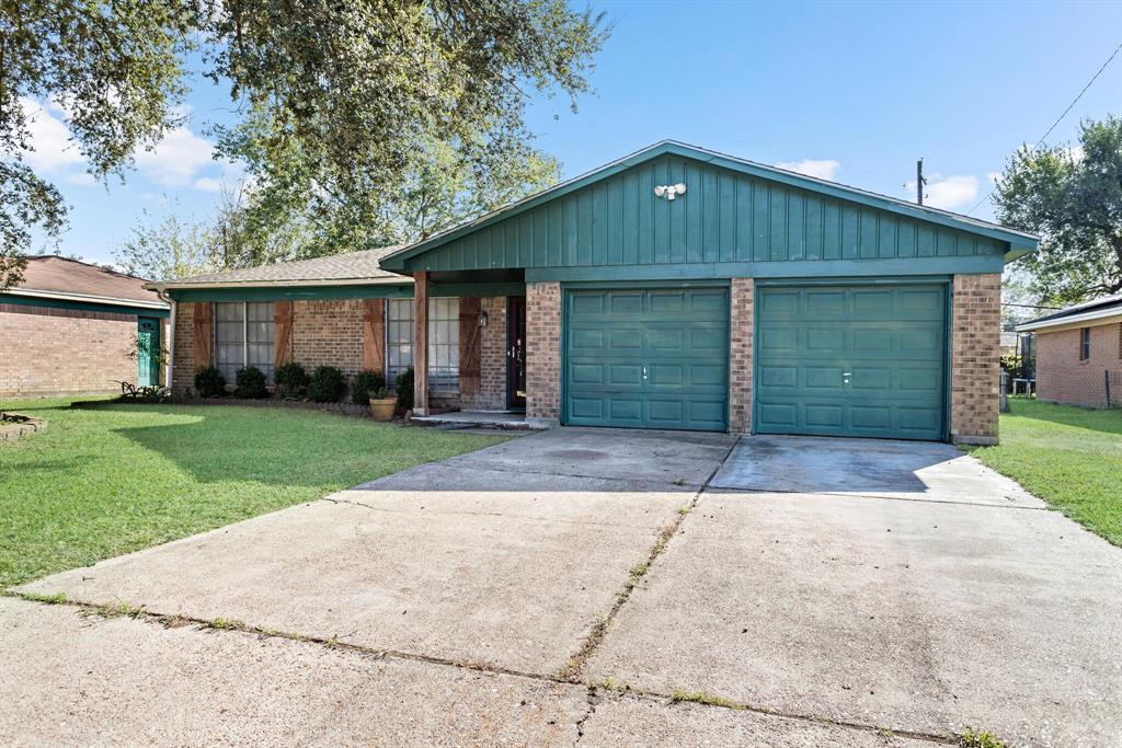 8675 Braeburn Street, Beaumont, Texas image 2