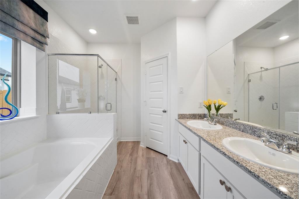 10932 Liberation Road, Cleveland, Texas image 19