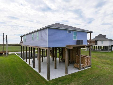 A home in Crystal Beach