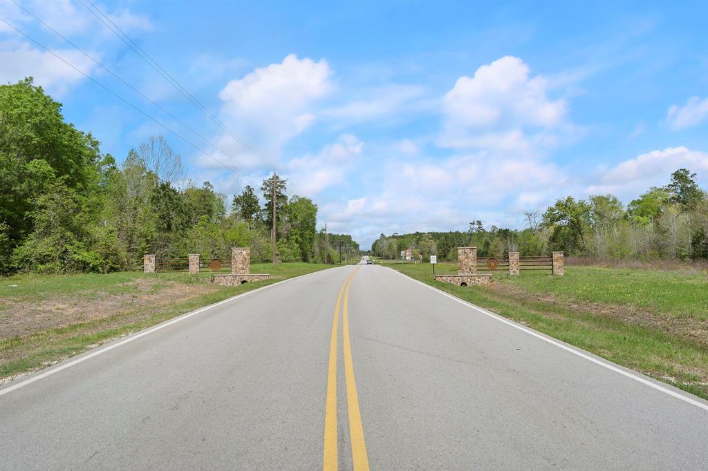 178 Stagecoach Circle, Huntsville, Texas image 21