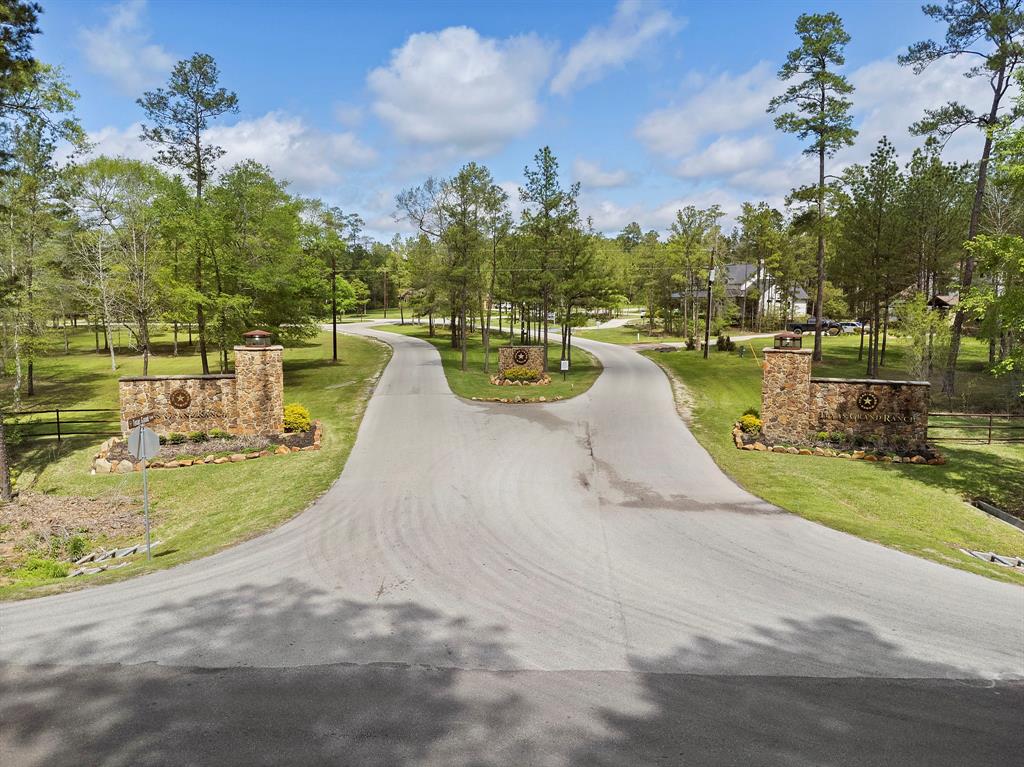 178 Stagecoach Circle, Huntsville, Texas image 15