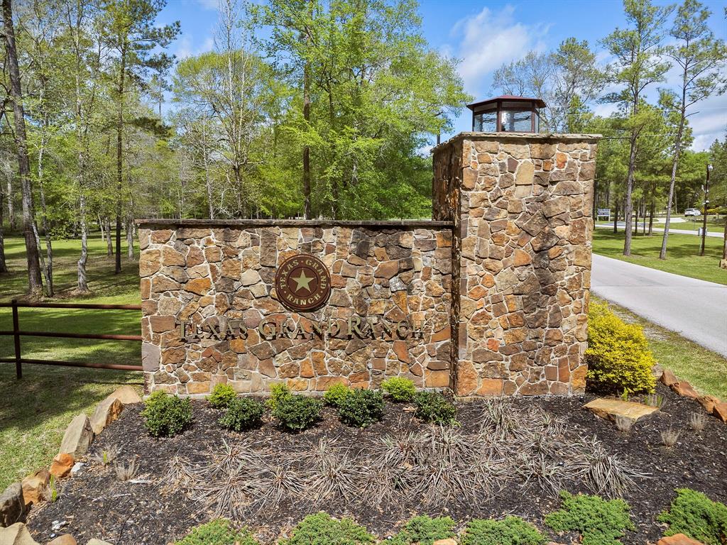 178 Stagecoach Circle, Huntsville, Texas image 13