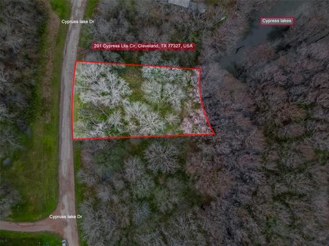 Photo of 201 Cypress Lakes Circle, Cleveland, TX 77327 (MLS # 16888482)