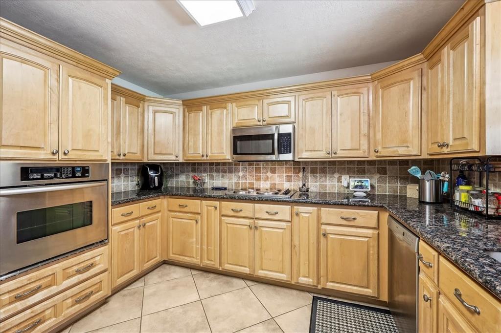 9026 Central Drive, Beaumont, Texas image 8