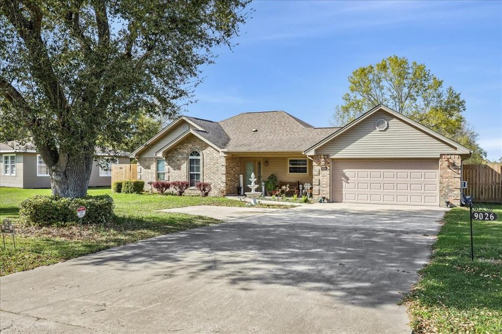 9026 Central Drive, Beaumont, Texas image 2
