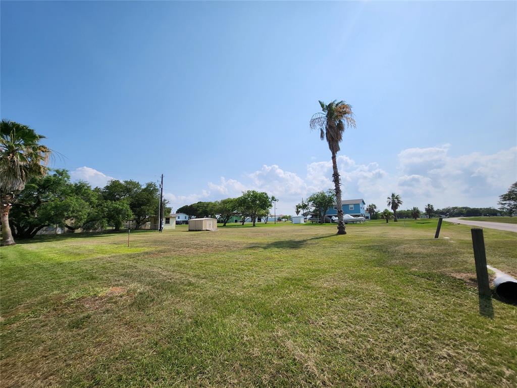 Lot 633-634 Swallow Drive, Palacios, Texas image 4