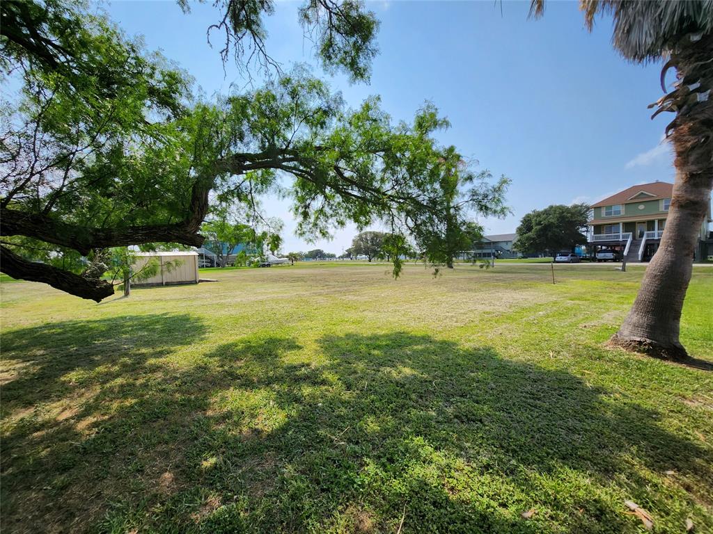 Lot 633-634 Swallow Drive, Palacios, Texas image 9