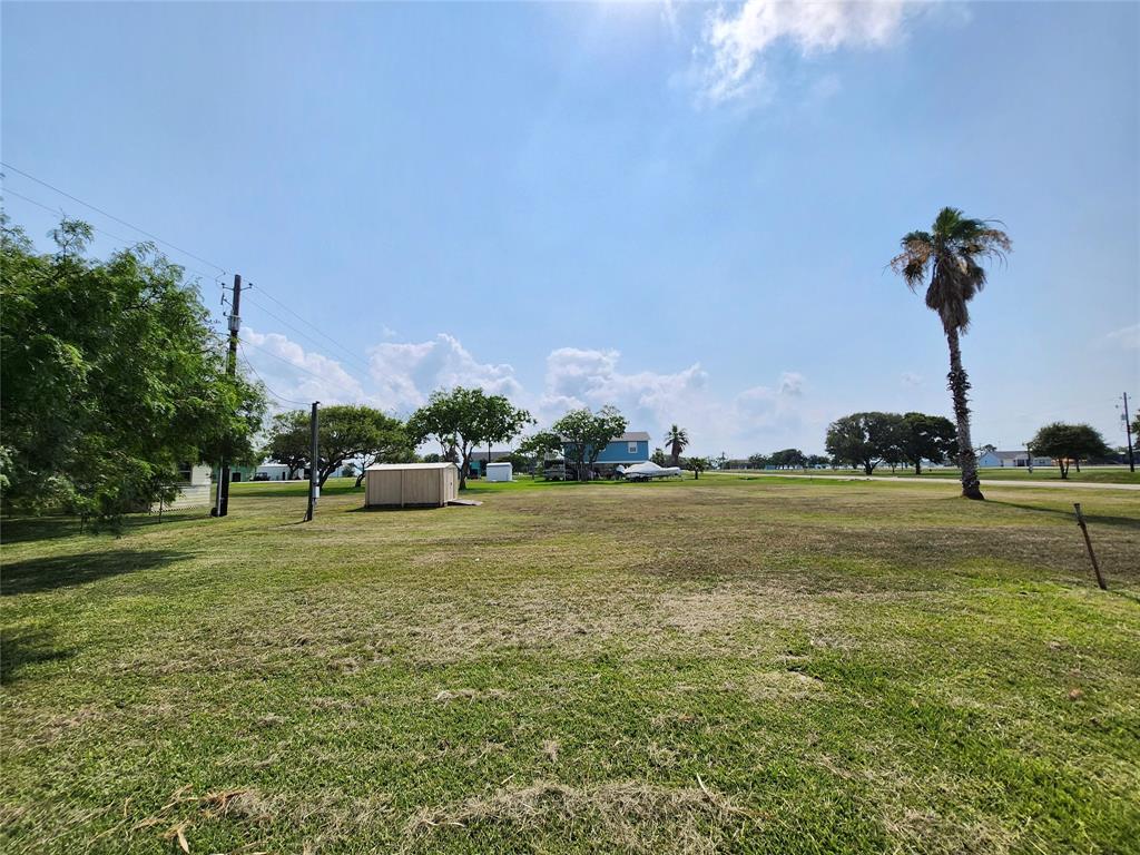 Lot 633-634 Swallow Drive, Palacios, Texas image 10