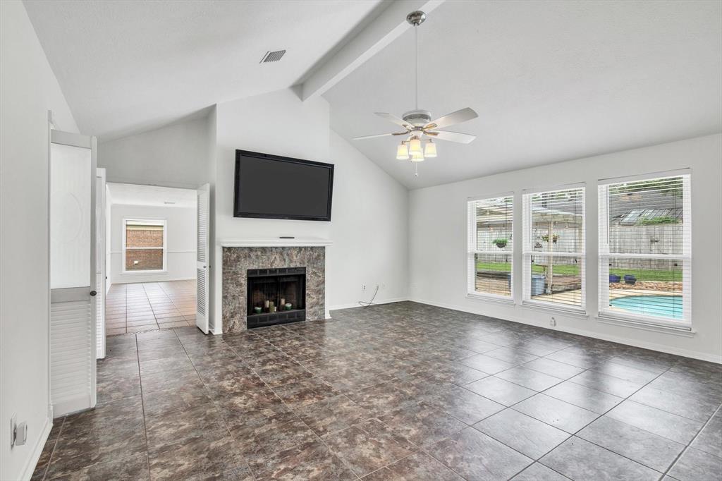 8419 Opalwood Lane, Humble, Texas image 7