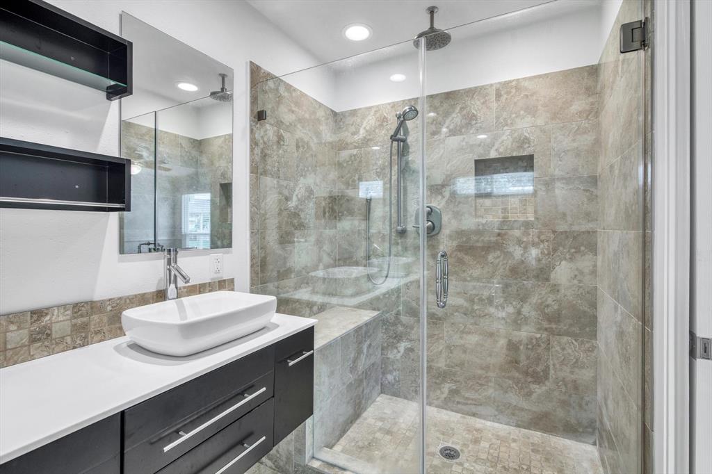 8419 Opalwood Lane, Humble, Texas image 26
