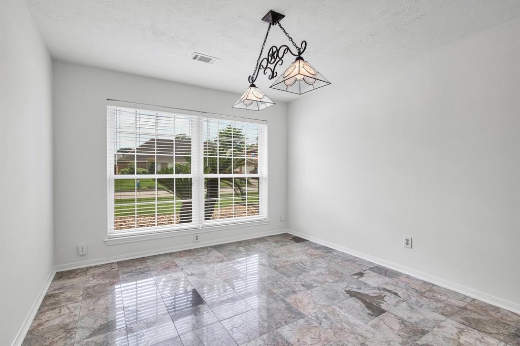 8419 Opalwood Lane, Humble, Texas image 11