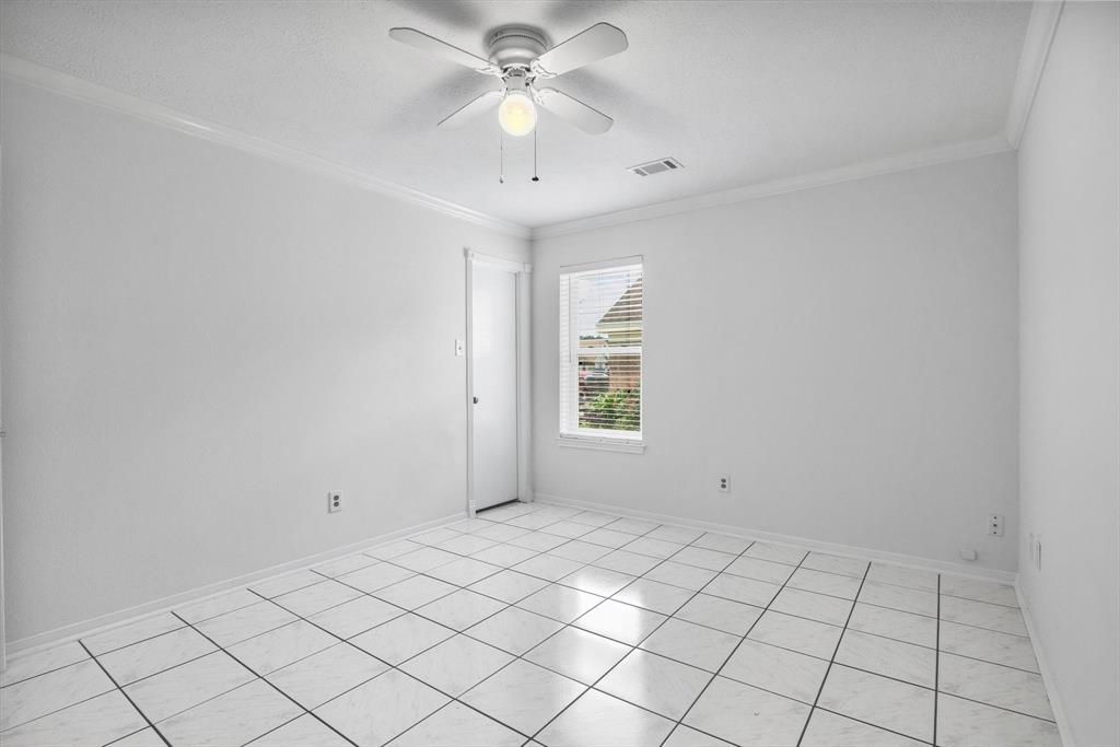 8419 Opalwood Lane, Humble, Texas image 30