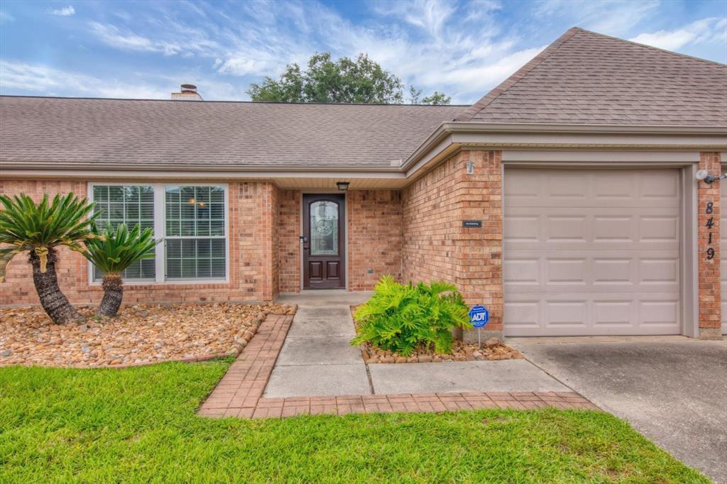 8419 Opalwood Lane, Humble, Texas image 5