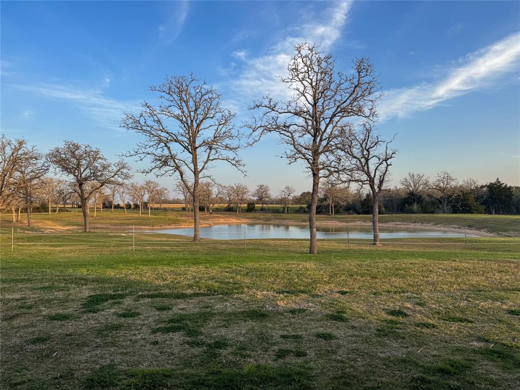 1674 County Road 126, Hallettsville, Texas image 4
