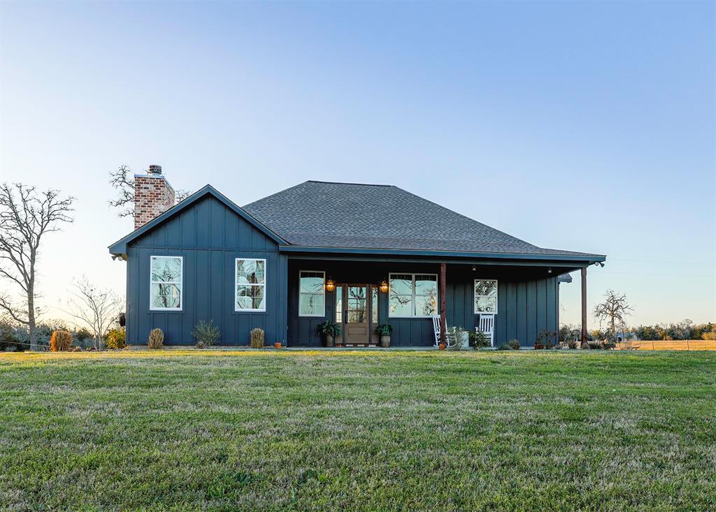 1674 County Road 126, Hallettsville, Texas image 2