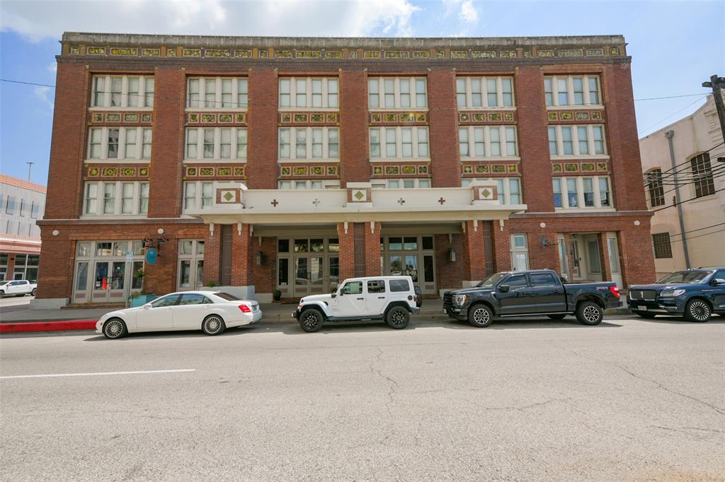 202 25th Street #301, Galveston, Texas image 35