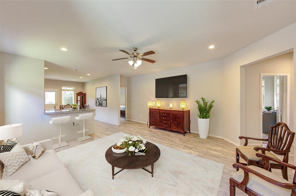 16431 Rosary Pea Place
