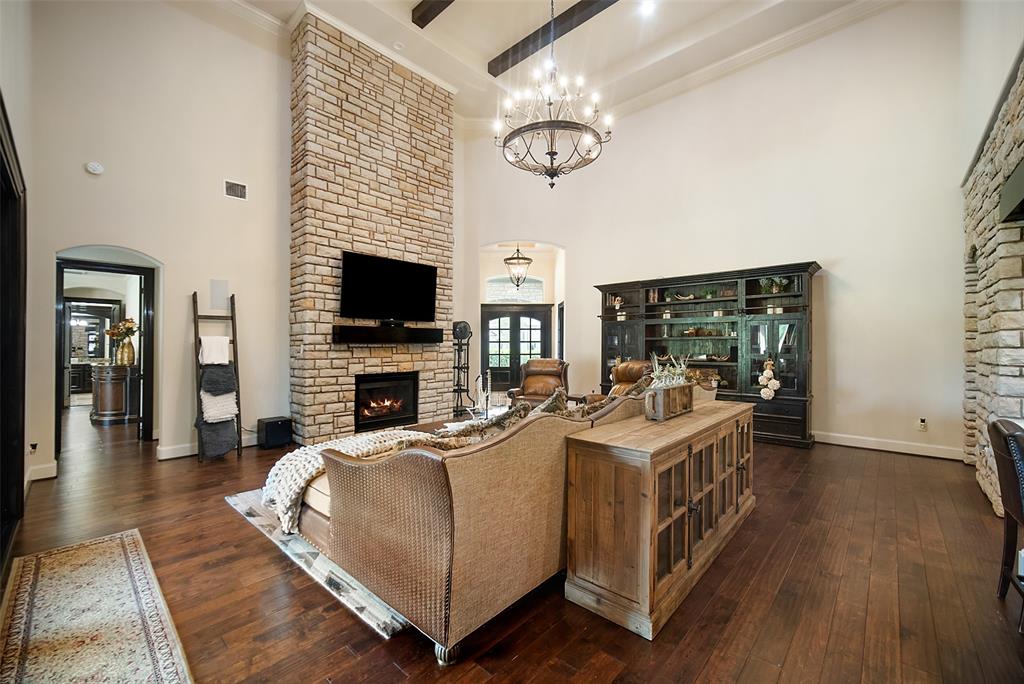 9 Copper Bottom Drive, Tomball, Texas image 12