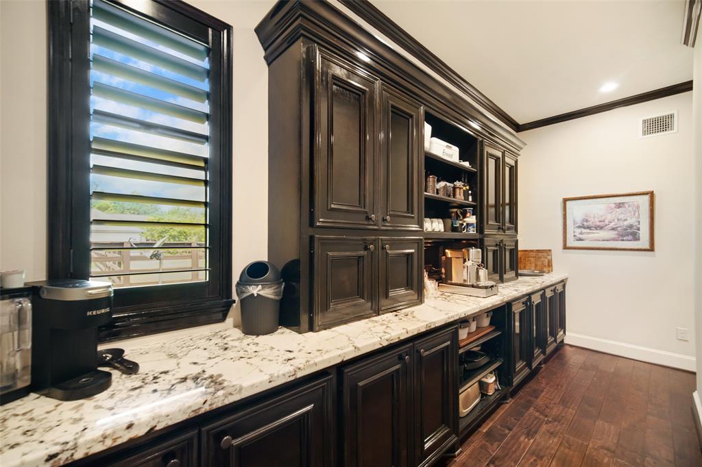 9 Copper Bottom Drive, Tomball, Texas image 15