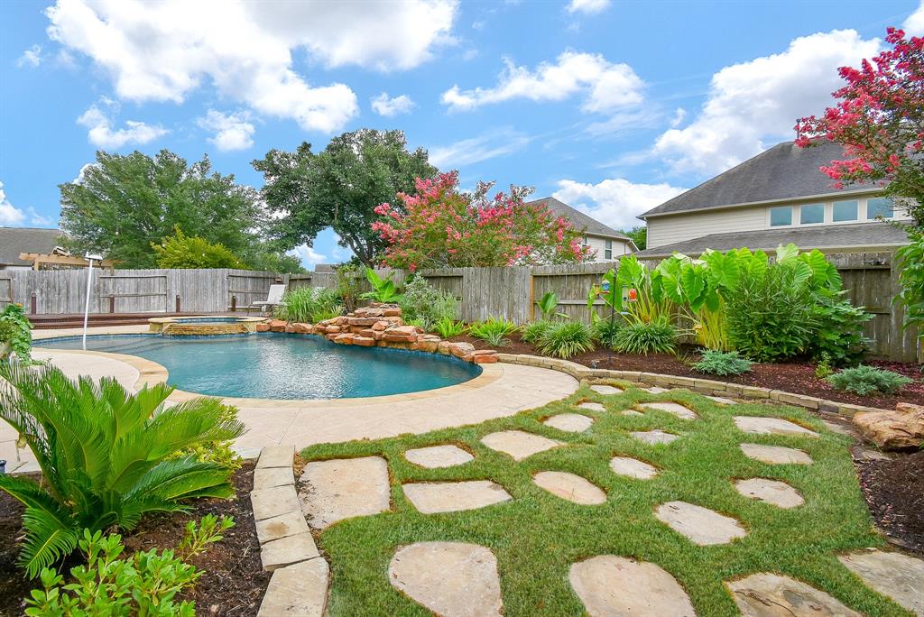 Katy, Texas 77494, United States, 5 Bedrooms Bedrooms, ,4 BathroomsBathrooms,Residential,Active,159188