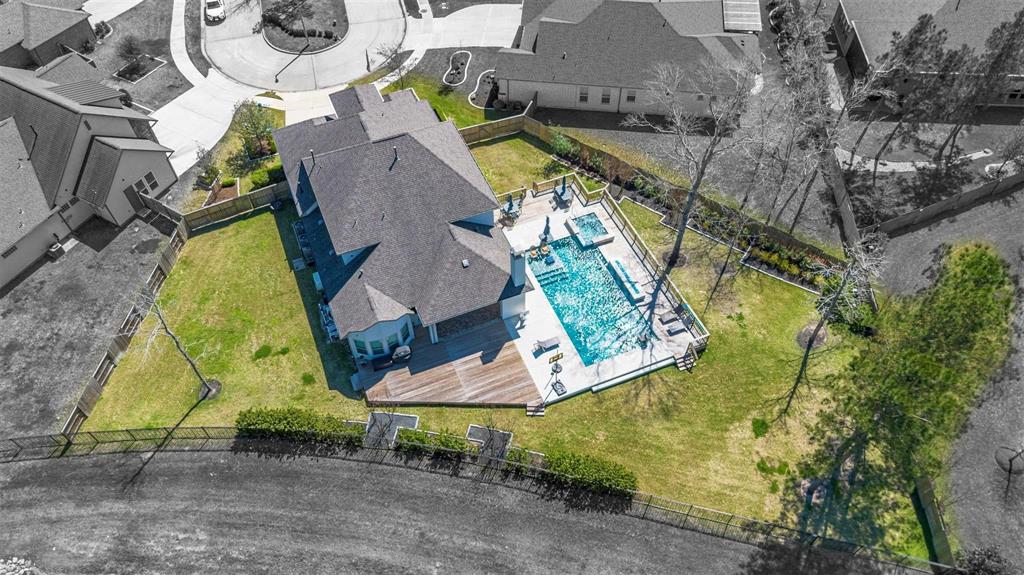 111 Vetch Park Court, Montgomery, Texas image 8
