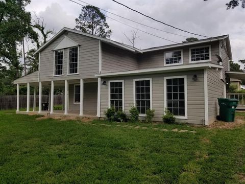 Photo of 1305 Saint Lawrence River Road, Conroe, TX 77316 (MLS # 4730069)